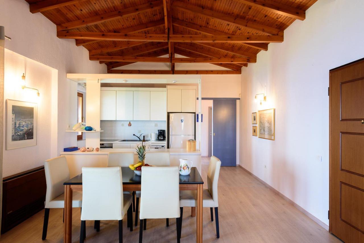 Finisia House Apartamento *