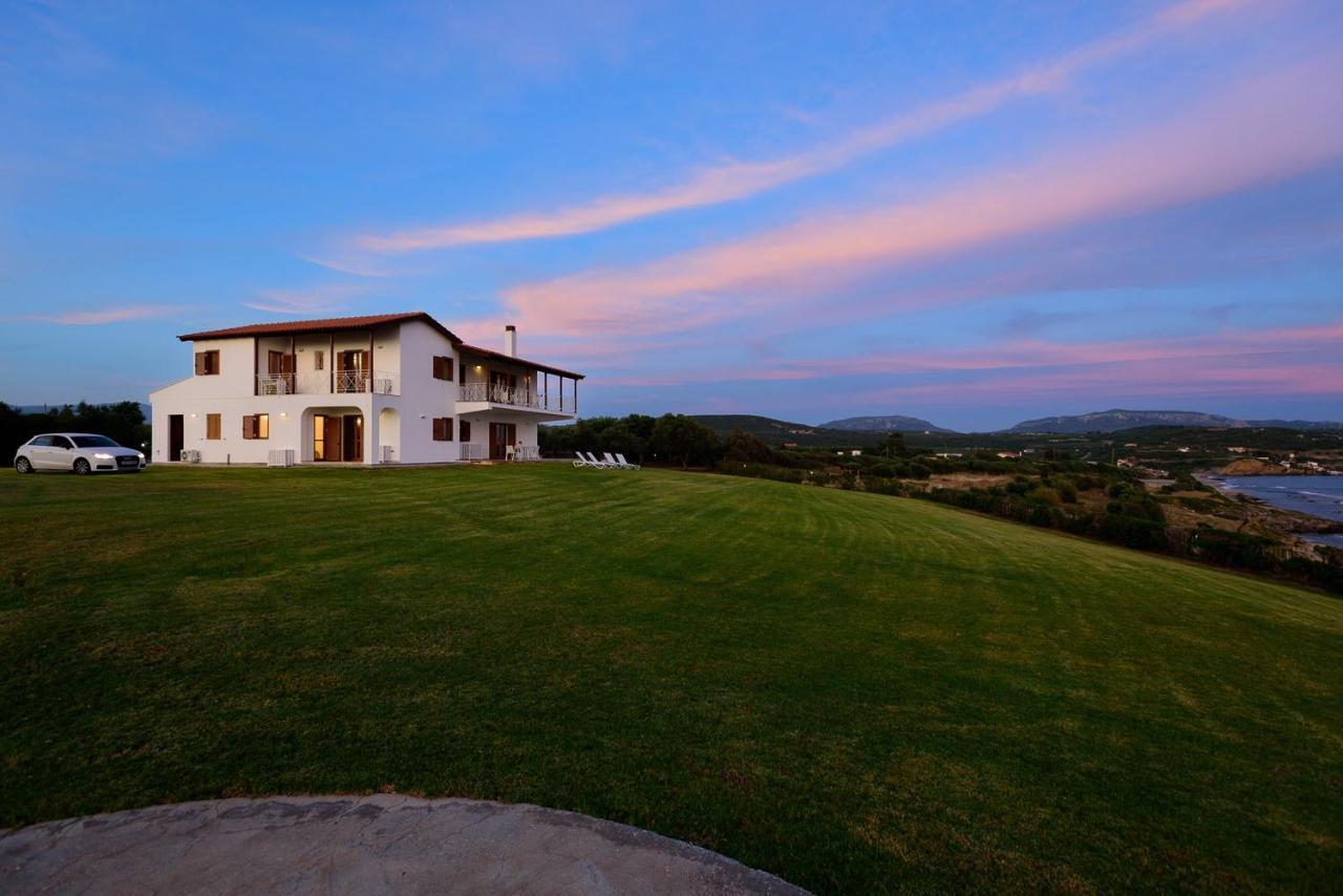 Finisia House *