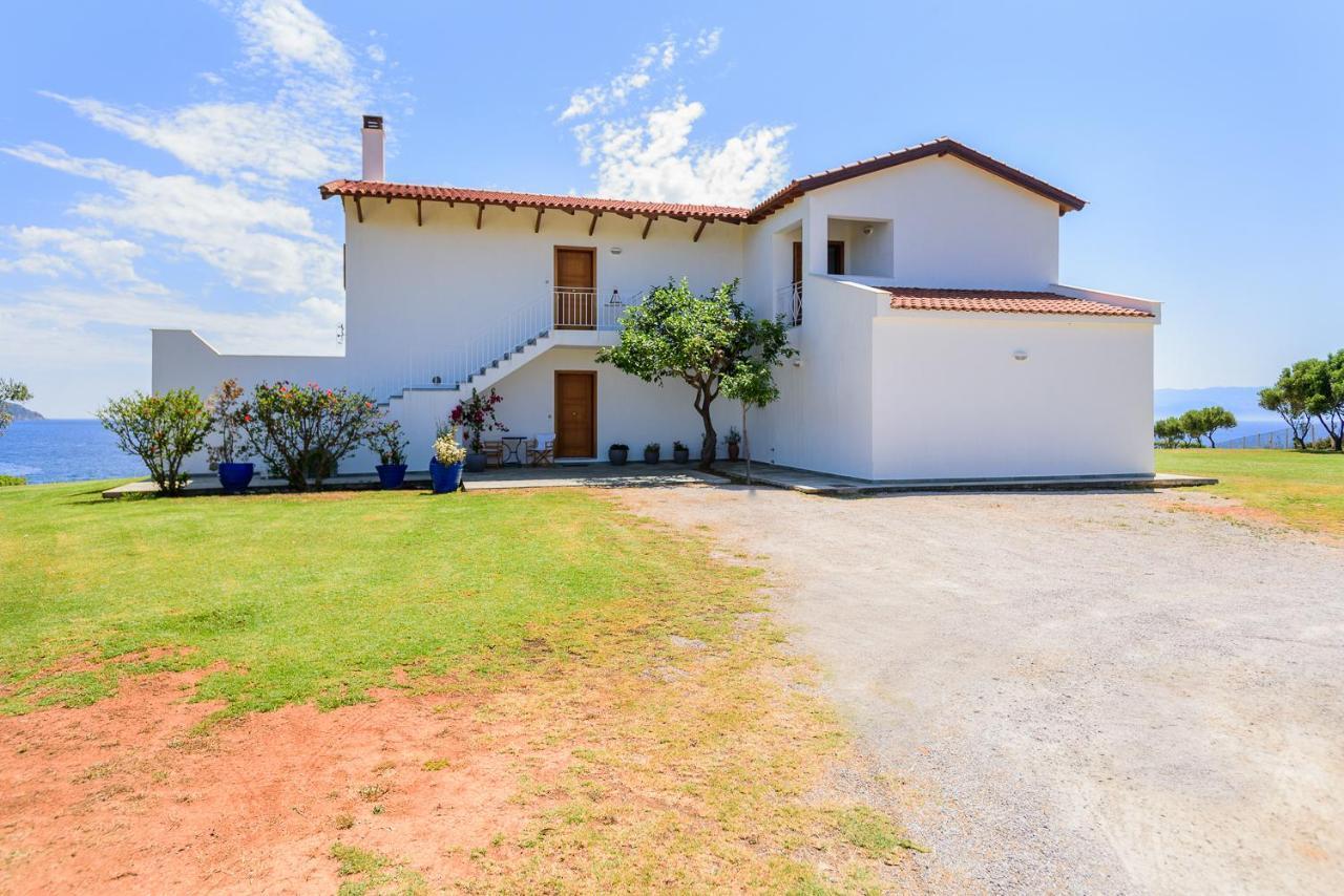 Finisia House Apartamento *